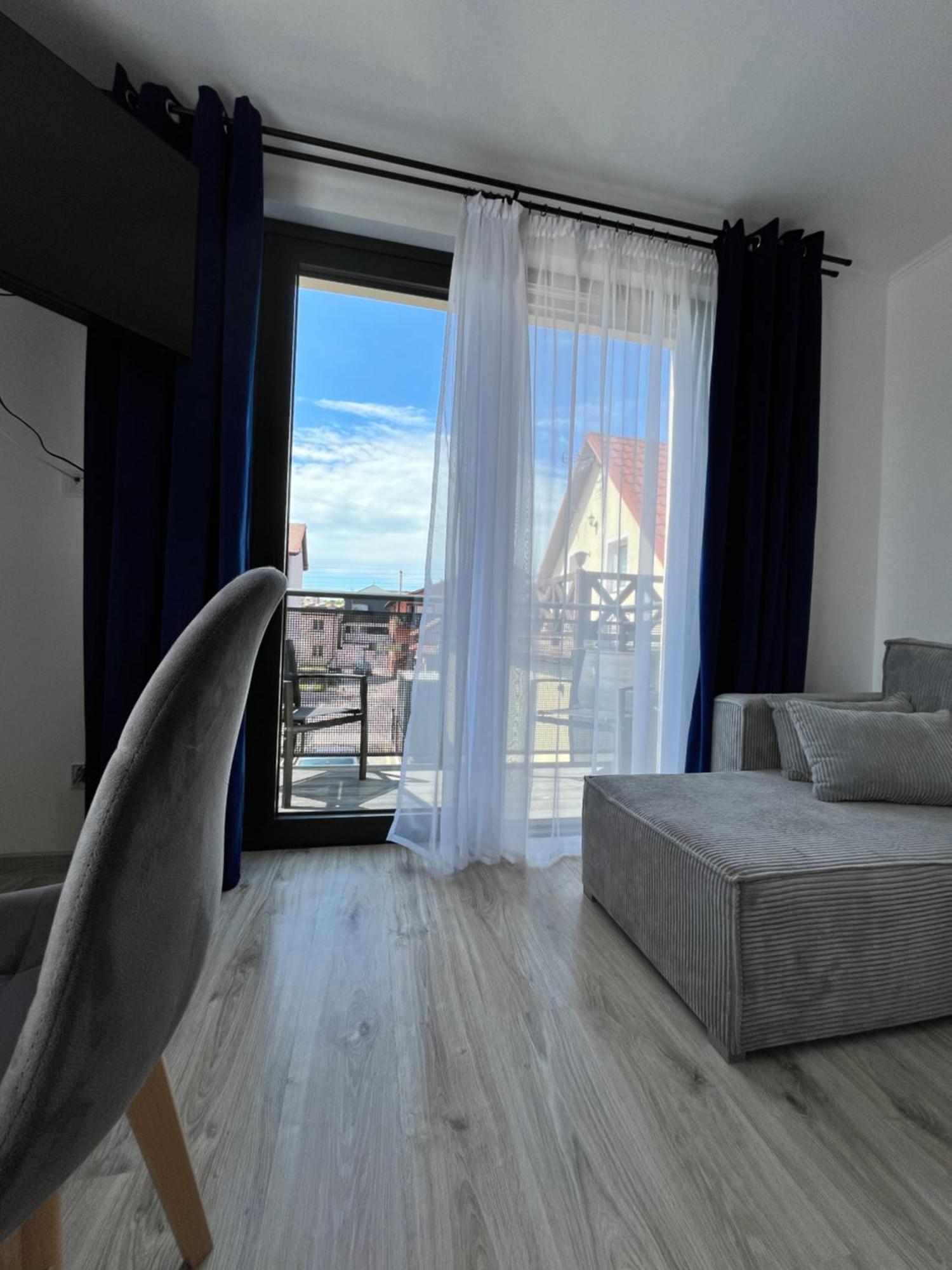 Pokoje Goscinne Nad Morzem Leba Bagian luar foto